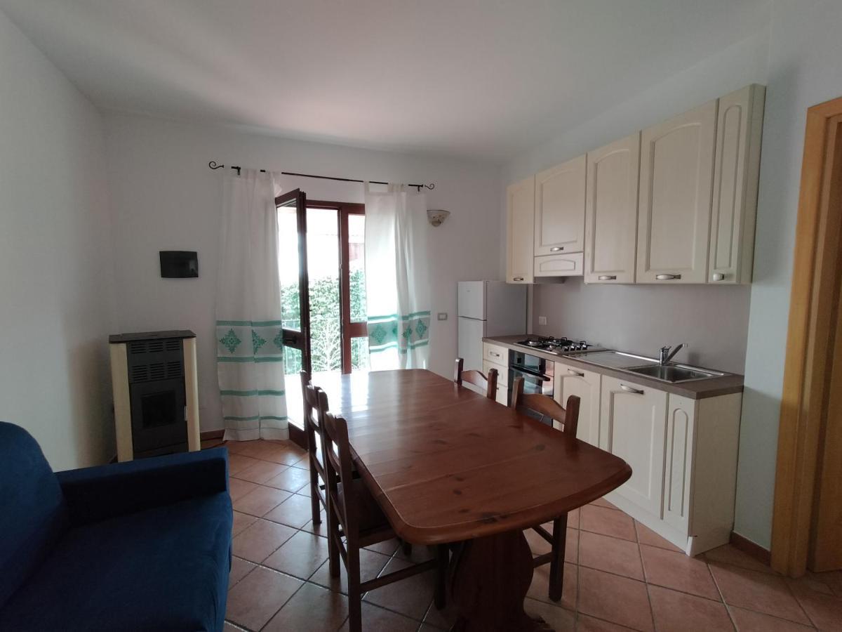 Pittulongu, Trilocale Vista Mare Villa Olbia Eksteriør bilde